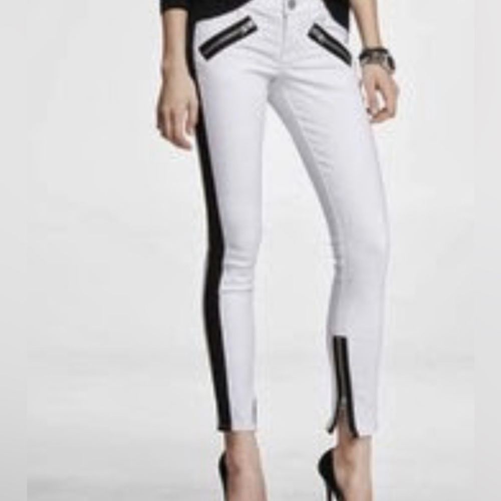 Express White and Black Slim Ankle Pants